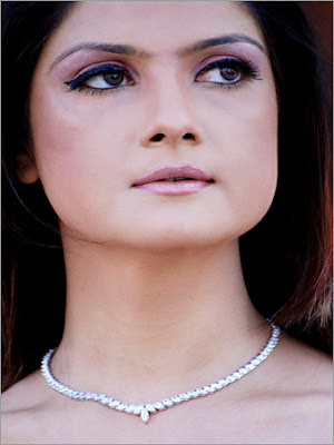 Wallpaper World: Diamond jewell...